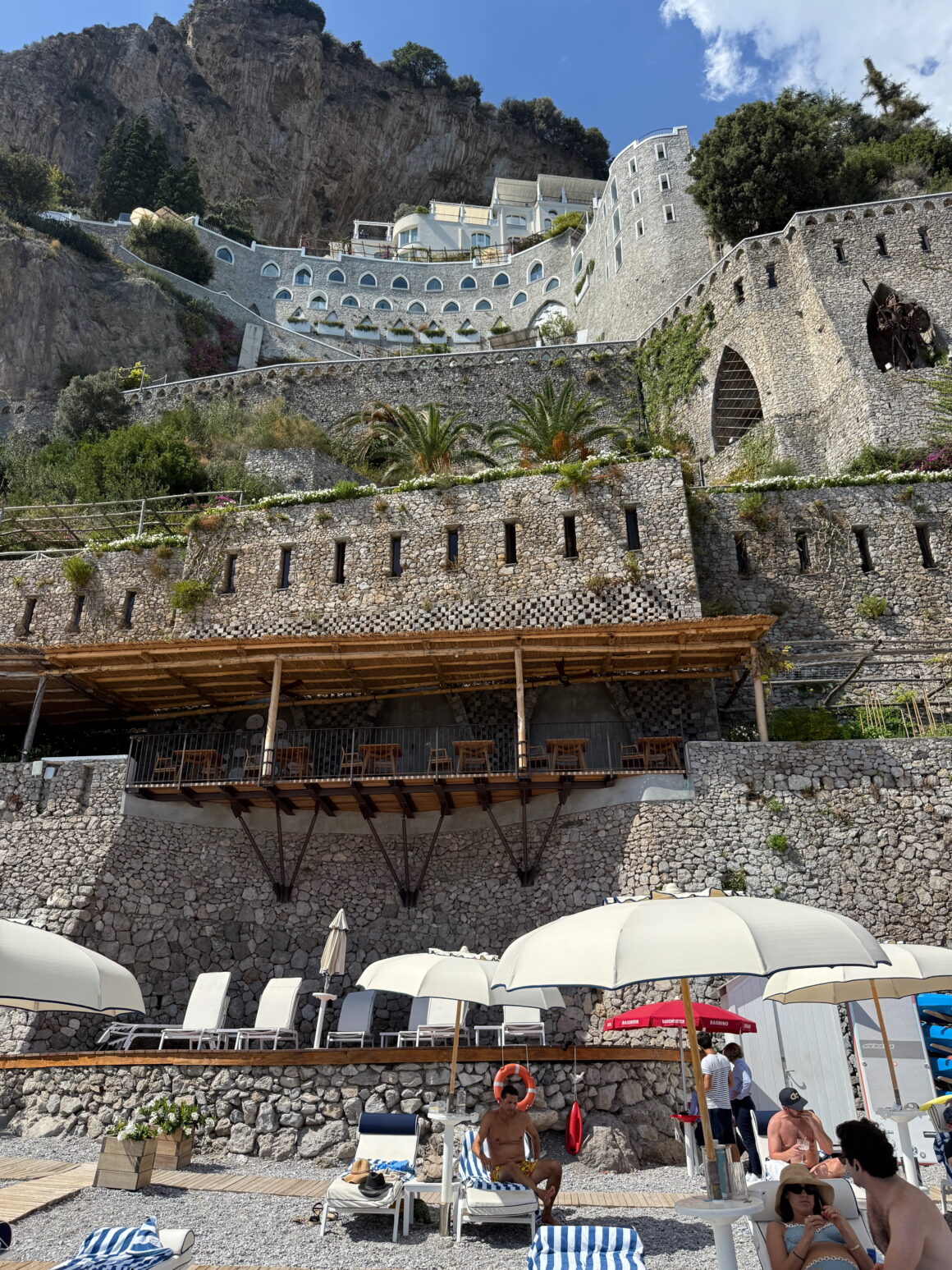 hotel in cliff